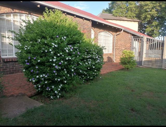 3 BEDROOM HOUSE FOR SALE IN ELANDSPARK